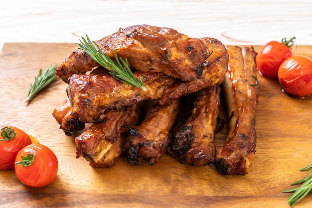 grilled barbecue pork ribs