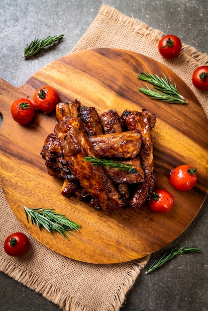 grilled barbecue pork ribs