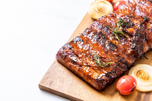 grilled barbecue pork ribs