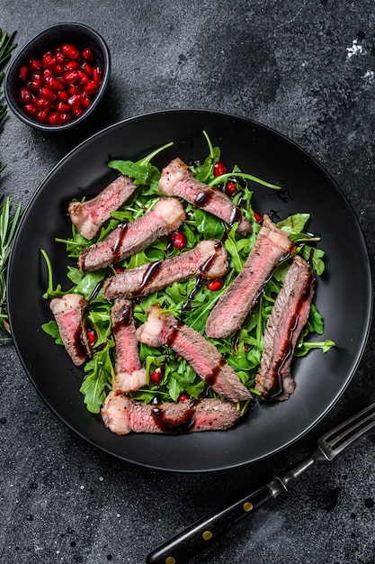 Grilled Beef Steak salad with arugula