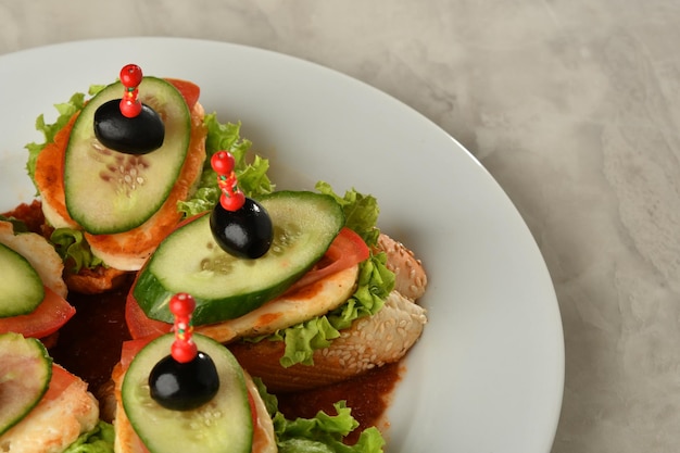 grilled cheese haloumi, lettuce with tomatoes.