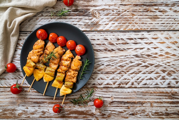 grilled chicken barbecue skewer