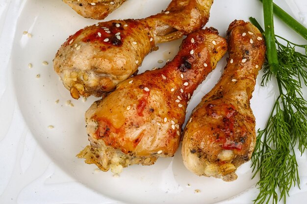 Photo grilled chicken legs