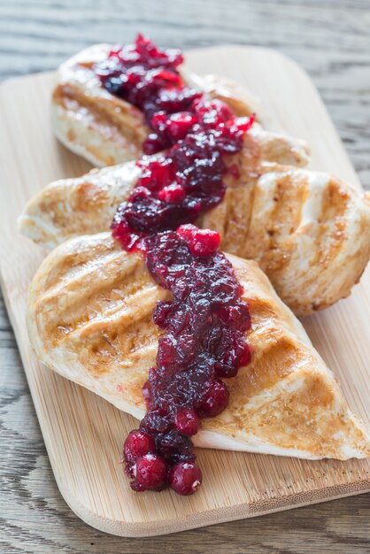 Grilled chicken with cranberry sauce