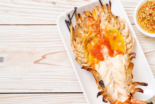 Grilled Fresh Giant River Prawn