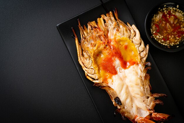 Grilled Fresh Giant River Prawn