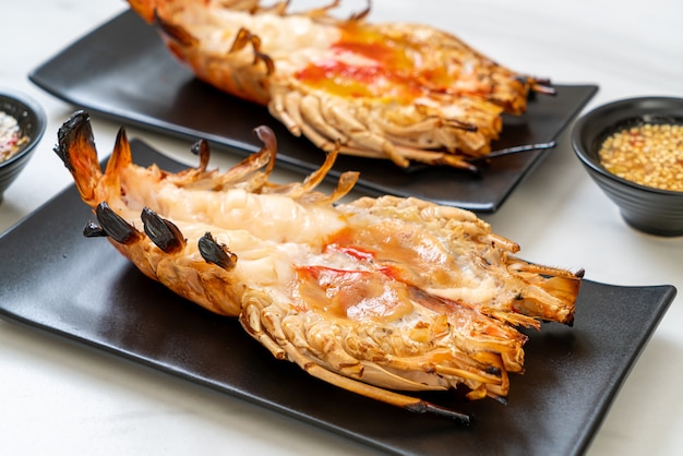 Grilled Fresh Giant River Prawn