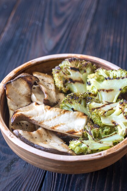 Grilled king oyster mushrooms with broccoli