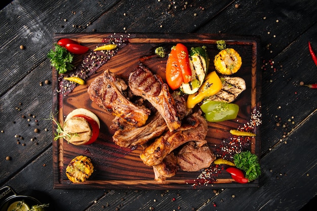 Grilled lamb ribs entrecote with vegetables