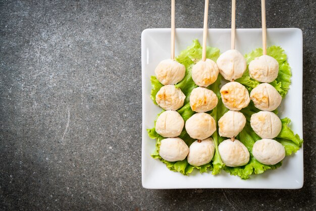  grilled pork meatballs with sweet chili sauce