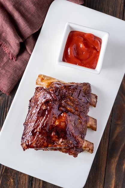 Grilled pork ribs