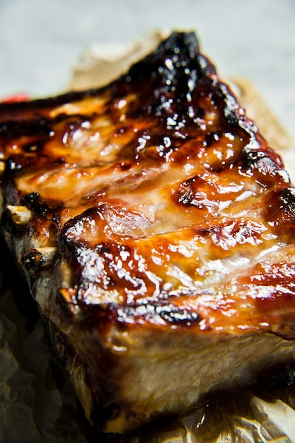 Grilled pork ribs