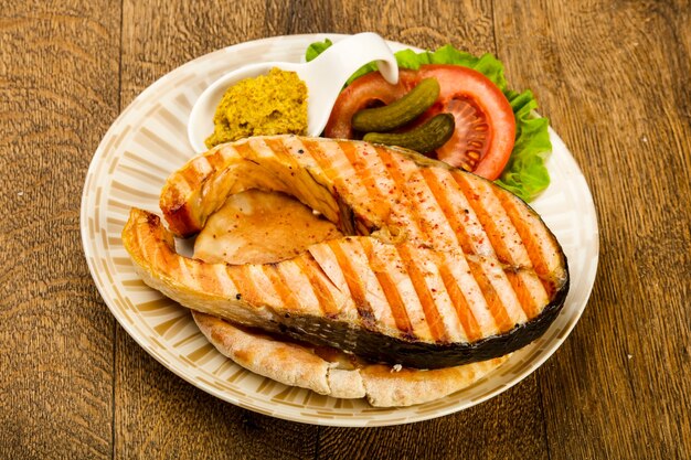 Grilled salmon