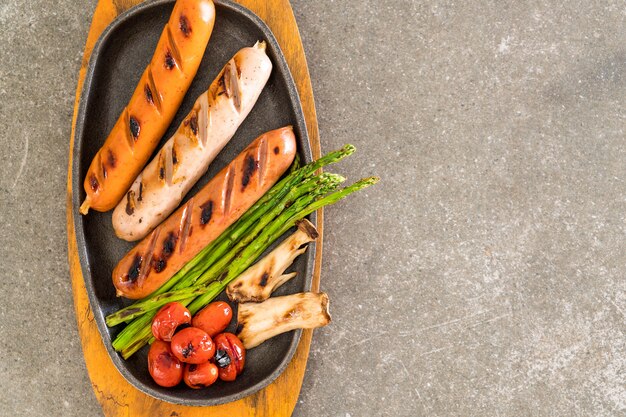 grilled sausage with vegetable