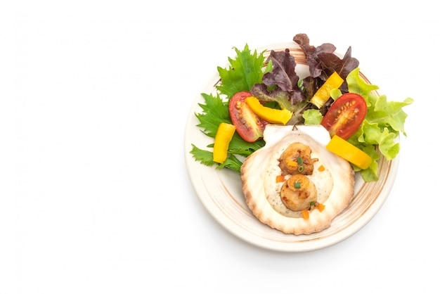 grilled scallops shell with vegetable