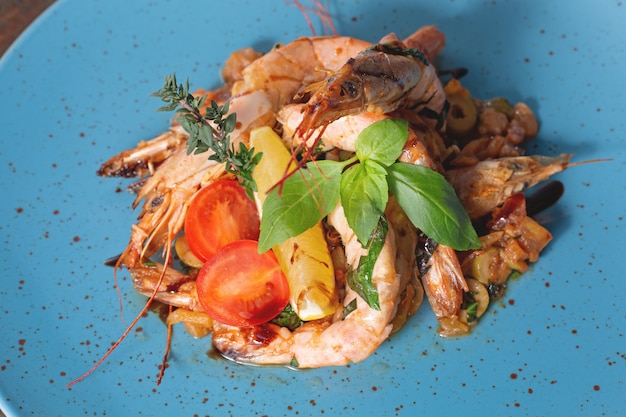 Grilled shrimps. Shellfish dish