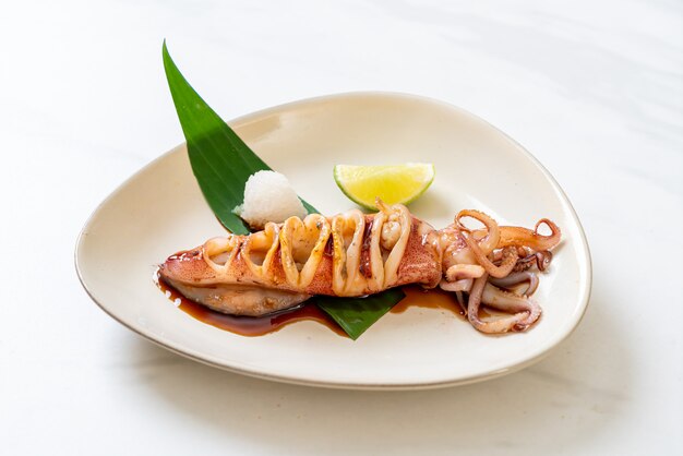 grilled squid with teriyaki sauce