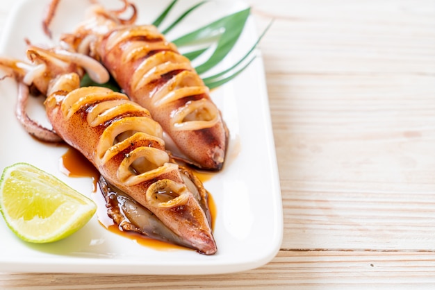 grilled squid with teriyaki sauce