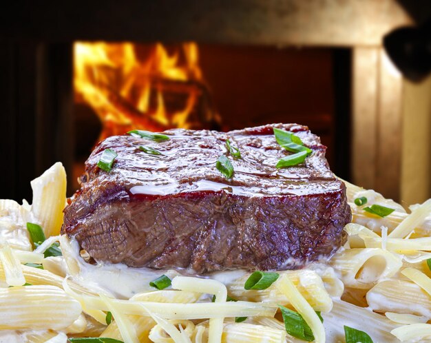 Grilled steak with penne