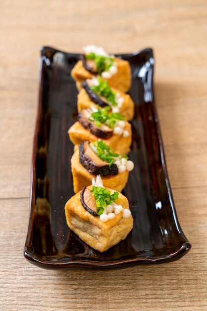 Grilled Tofu with Shitake Mushroom and Golden Needle Mushroom