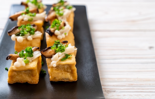 Grilled Tofu with Shitake Mushroom and Golden Needle Mushroom