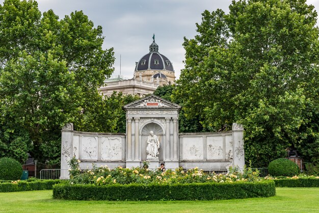 Grillparzer-standbeeld in Wenen