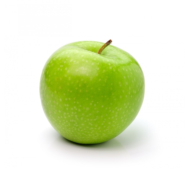 Groene appel die op wit wordt geïsoleerd