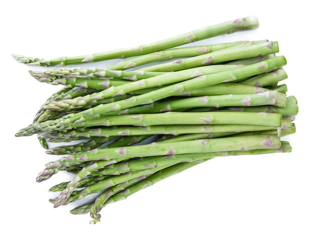 Groene asperges geïsoleerd op wit