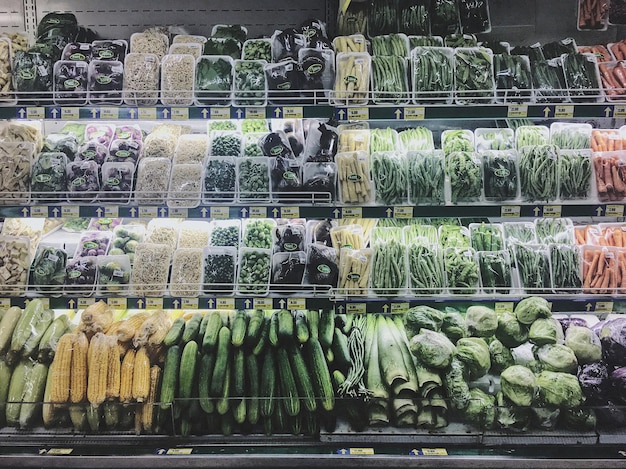 Foto groenten voor verkoop op de markt