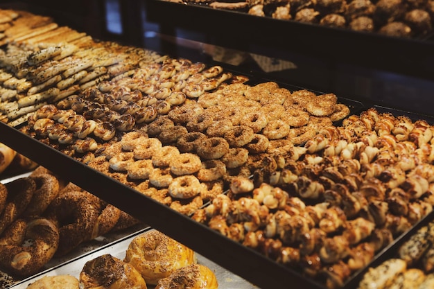 Groep geassorteerde koekjes Chocolate chip havermout rozijnen witte chocolade