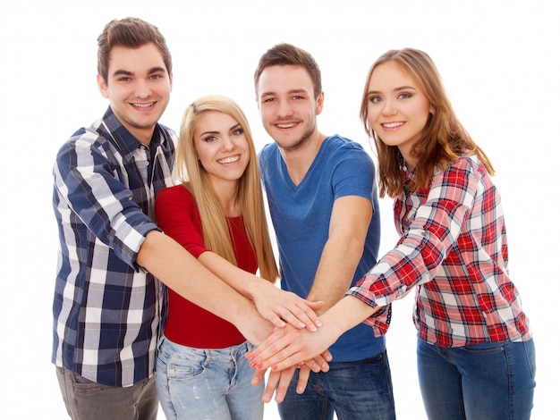 Groep gelukkige jonge mensen