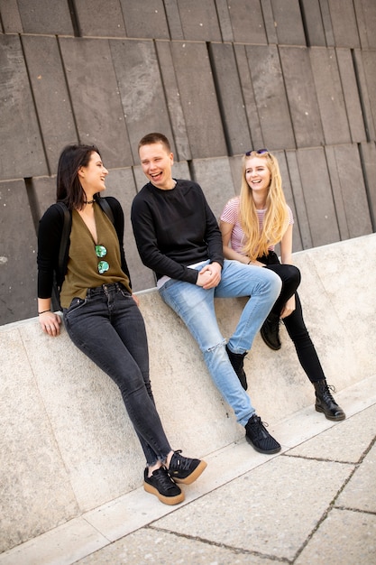 Groep jongeren in Wenen, Oostenrijk