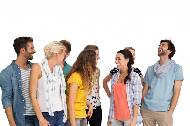 Groep terloops gekleed gelukkige jonge mensen