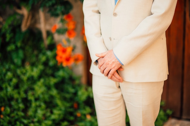 Groom closeup of hands