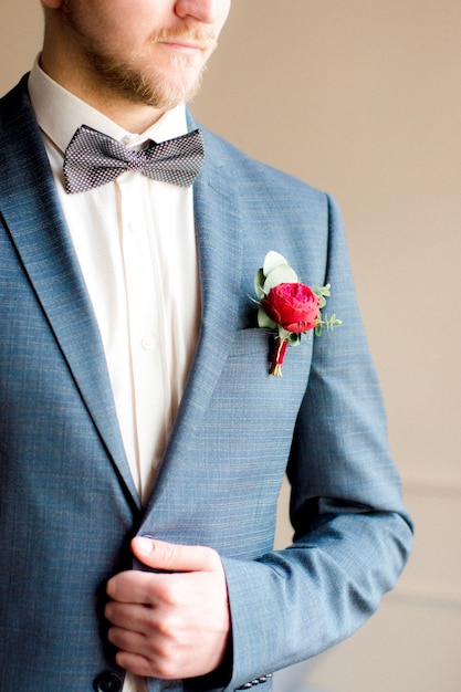 Photo groom's boutonniere