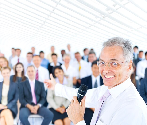 Foto grote groep zakelijke professionals