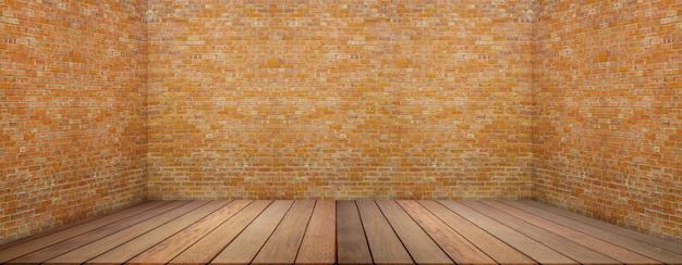 Grote lege ruimte in landhuisstijl met houten vloer