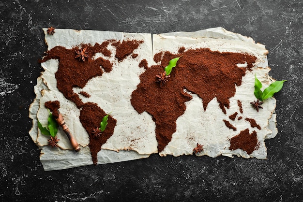 挽いた芳香コーヒー世界地図の形をした挽いたコーヒーのセット上面図