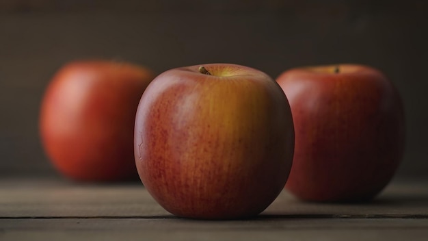 Photo a group of apples are on a table with one that says  apple