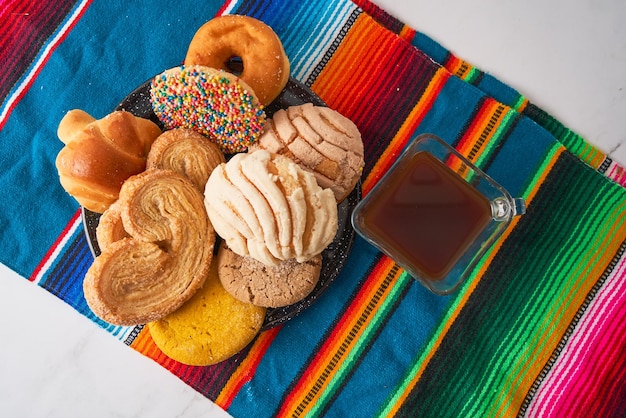 Photo group of assorted mexican sweet bread traditional mexican bread