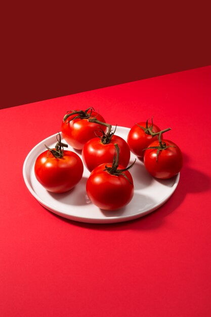 Group of fresh tomatoes