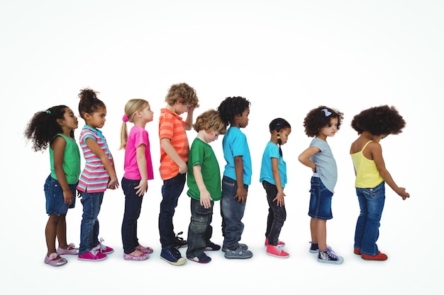 Photo group of kids standing in a line