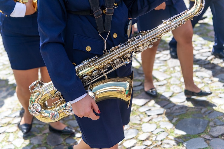 फोटो group of musicians are seen playing musical instruments during the independence celebration in bahia city of salvador