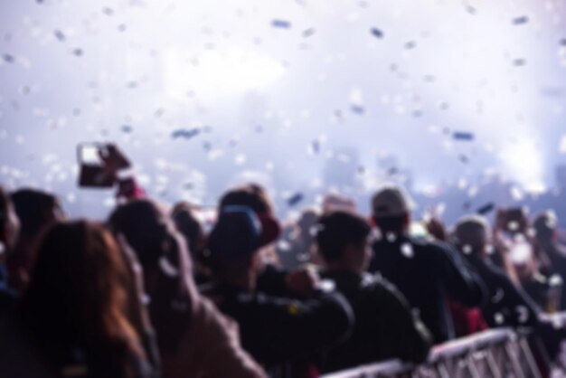 Photo group of people at music concert