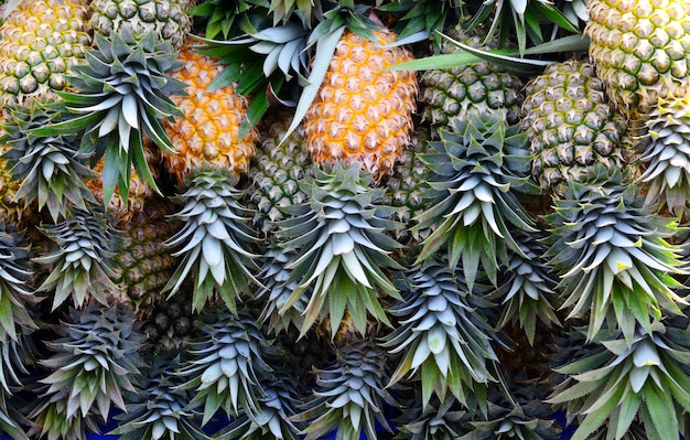 Группа ананасов с накоплением текстуры фона