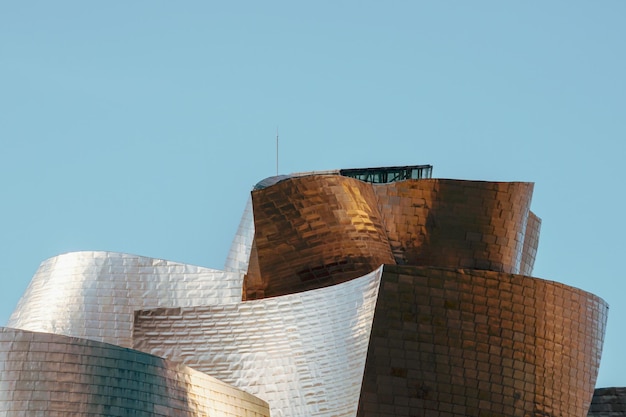 музей Гуггенхайма в Бильбао архитектура туристические направления