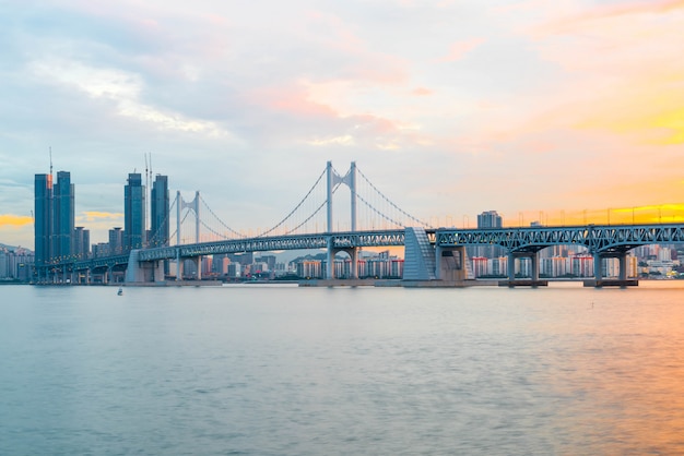 Gwanganbrug in Busan City, Zuid-Korea.