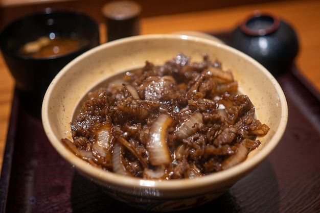 Photo gyudon a japanese beef on rice bowl
