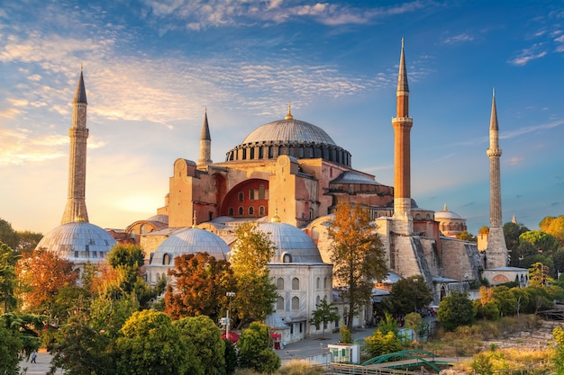 Photo hagia sophia, famous landmark of istanbul, turkey.