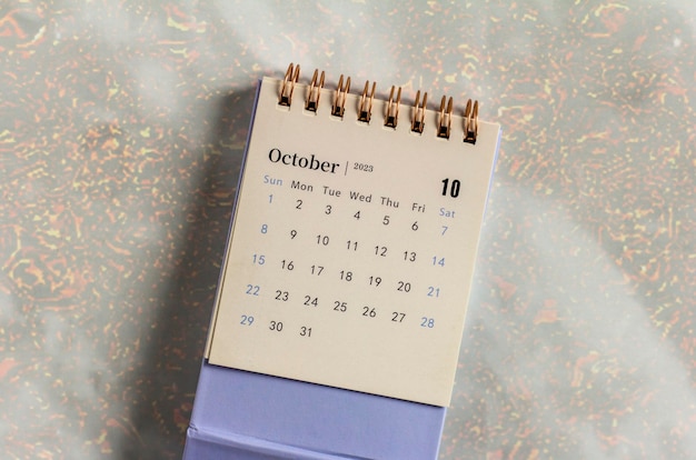 Hallo oktoberDesktopkalender voor het plannen van oktober 2023